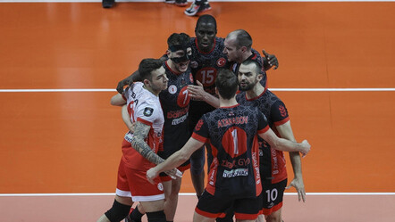 Efeler Ligi'nin şampiyonu  Ziraat Bankkart oldu - spor