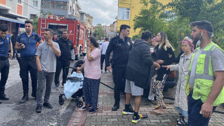 Evde yangın çıktı, kiracı ve ev sahibi kavgaya tutuşunca polis ayırdı - yasam