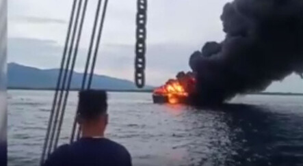 Filipinler'de feribotta yangın: 7 ölü, 23 yaralı - dunya