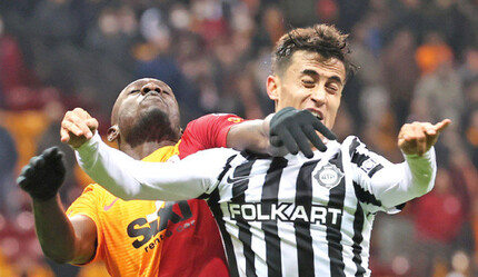 Galatasaray'da oyuncuların gözü genel kurulda - spor