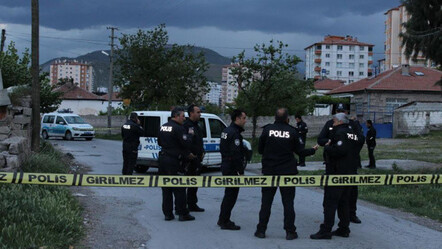 Halı sahada maç yaptığı arkadaşını pompalı tüfekle vurdu - gundem