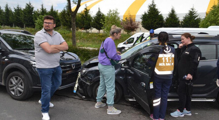 Kaza yapan kadın çılgına döndü - editorun-sectikleri