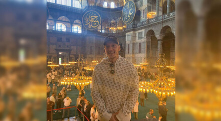 Mesut Özil, Cuma namazını bu kez Ayasofya'da kıldı - gundem