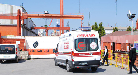 Tuzla'da bir tersanede patlama: Çok sayıda yaralı var - yasam
