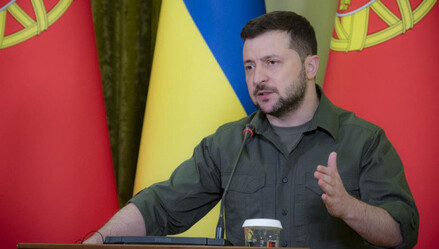 Ukrayna Devlet Başkanı Zelenskiy'den kıtlık açıklaması: 22 milyon ton tahıl depolarda bekletiliyor - dunya