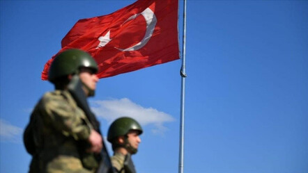 Yunanistan'a geçmeye çalışan 25'i FETÖ, 2'si PKK'lı 27 kişi yakalandı - dunya