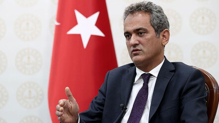 Bakan Özer, yaz okulları başvuru tarihini açıkladı - egitim