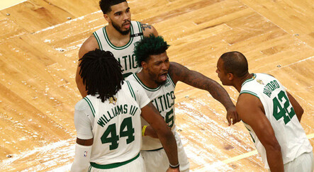 Boston Celtics evindeki ilk maçı kazanmayı bildi, NBA final serisi 2-1 oldu - spor