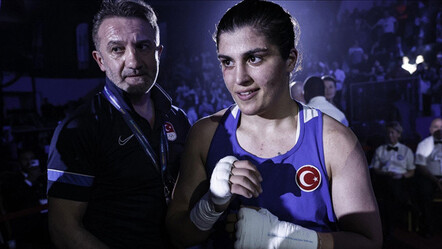 Busenaz Sürmeneli madalyayı garantiledi - spor