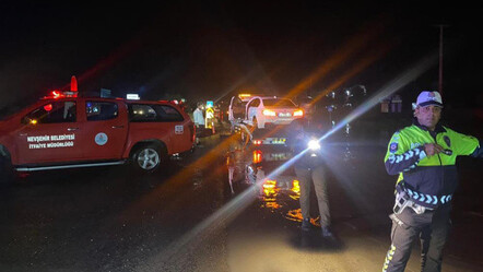 Nevşehir - Aksaray yolu aşırı yağış sebebiyle trafiğe kapandı - yasam