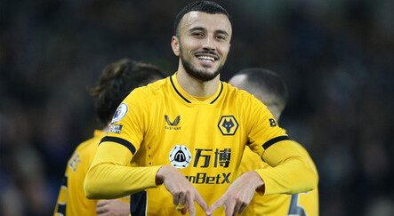 Romain Saiss Beşiktaş'ta... Kartal aradığı stoperi Premier League'de buldu - spor