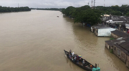 Bangladeş'te bilanço ağırlaşıyor: Sel felaketinde ölü sayısı 100'ü geçti - dunya