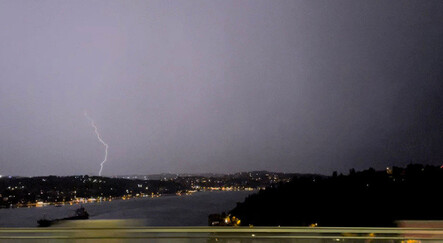 İstanbul'da gece gündüze döndü! Sabaha kadar çakan şimşek sayısı belli oldu - gundem