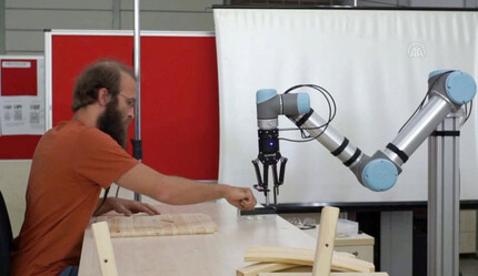 Kalfa robotlar fabrikada çalışacak - teknoloji