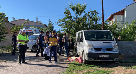 Sivas'ta acı ölüm! Geri manevra yaparken annesini ezdi - yasam