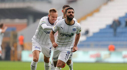Umut Bozok Trabzonspor'a yakın! Süper Lig'in gol kralı kendisini Şampiyonlar Ligi'nde test etmek istiyor - spor