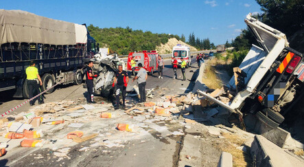 Direksiyon başında hapşırık krizine yakalandı: Yol savaş alanına döndü - dunya