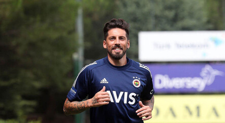 Jose Sosa, futbola başladığı kulüp olan Estudiantes'e geri döndü - spor