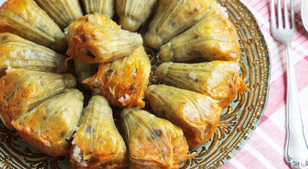 KABAK ÇİÇEĞİ DOLMASI TARİFİ l MasterChef kabak çiçeği dolması nasıl yapılır? Misafir sofraları için ideal, lezzetli mi lezzetli kabak çiçeği dolması yapmanın incelikleri - magazin