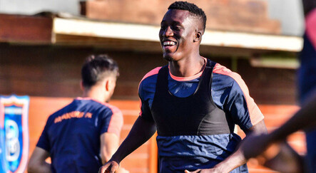 Medipol Başakşehir Bandırmaspor'dan Philippe Keny ile 3 yıllık sözleşme imzaladı - spor