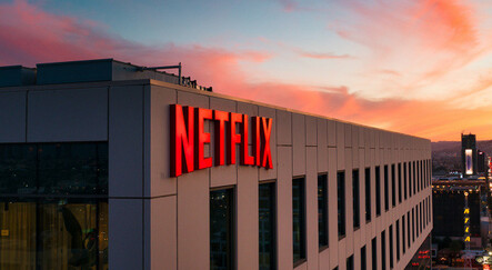Netflix fiyatını yarı yarıya indirecek paketi ortaya çıktı - teknoloji