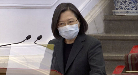 Tayvan lideri Tsai Ing-wen: Çin'in askeri tehditleri devam ediyor - dunya