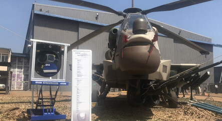 ASELSAN’IN ‘elektronik gözü’ MEROPS, Rooivalk taarruz helikopteriyle sergilendi - gundem