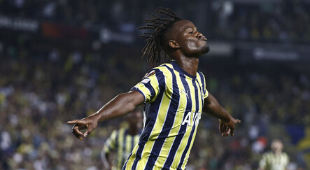 Batshuayi'den ilk maçında Dinamo Kiev'e üçlük! Fenerbahçe Avrupa Ligi'ne 3 puanla başladı - spor