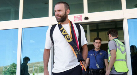Galatasaray'ın yeni transferi Juan Mata İstanbul'a geldi! - spor