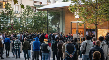 iPhone 14 Türkiye’de satışa çıktı…57 bin TL’lik telefon için uzun kuyruklar oluştu - teknoloji