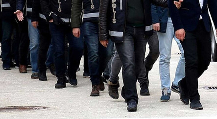 İstanbul merkezli 4 ilde FETÖ operasyonu! 9 şüpheli gözaltında - gundem