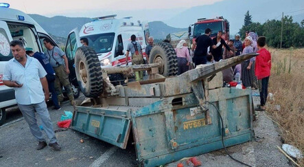 Korkunç kaza! Börülce toplamaya giden işçiler dehşeti yaşadı: 1 ölü, 13 yaralı - yasam