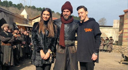 Mesut Özil'in Diriliş Ertuğrul sevgisi... Bütün gün evde dizi izledi! - spor