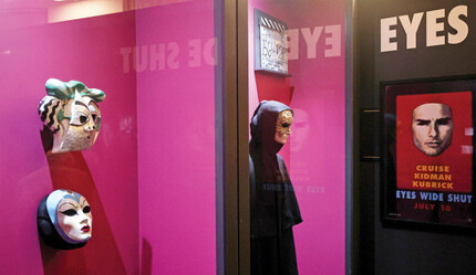 ‘Esrarengiz’ yönetmenin dünyası | Stanley Kubrick sergisi İstanbul Sinema Müzesi'nde - turkiye-cumartesi