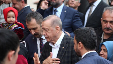 Balıkesir Büyükşehir Belediyesi'ni ziyaret eden Erdoğan'a vatandaştan yoğun ilgi - gundem