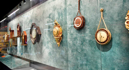 Fatih'te saatlerin işlediği sergi: Zaman akıp gidiyor... - kultur-sanat