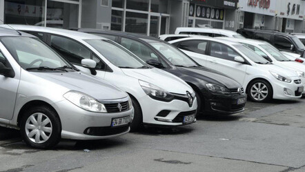 Fiyat düşüşü ilgiyi arttırmadı: İkinci el otomobilde yaprak kımıldamadı: 'Vatandaşlar TOGG'u bekliyor' - ekonomi