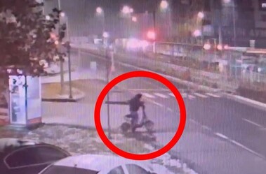 Bisiklet hırsızı önce kameralara sonra polise yakalandı! - Gündem